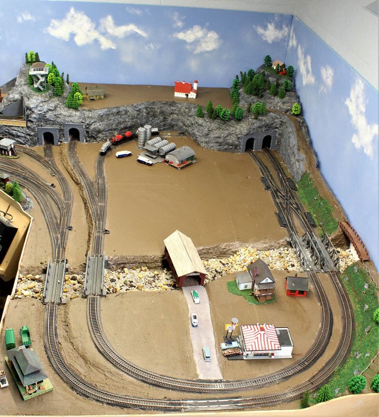 Ho Scale Model Railroad Layouts - James Model Trains